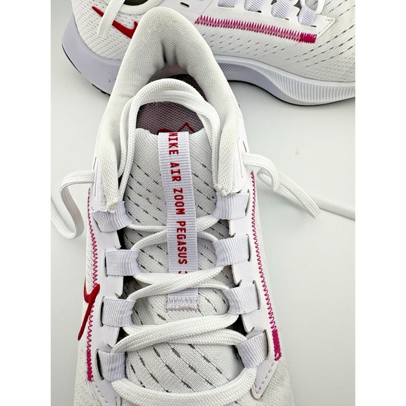 Size 8 - Nike Air Zoom Pegasus 38 White Mystic Hibiscus W - Picture 3 of 7
